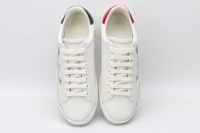 gi ace embroidered low-top sneaker