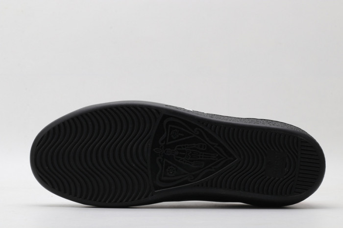 gi ace embroidered low-top sneaker