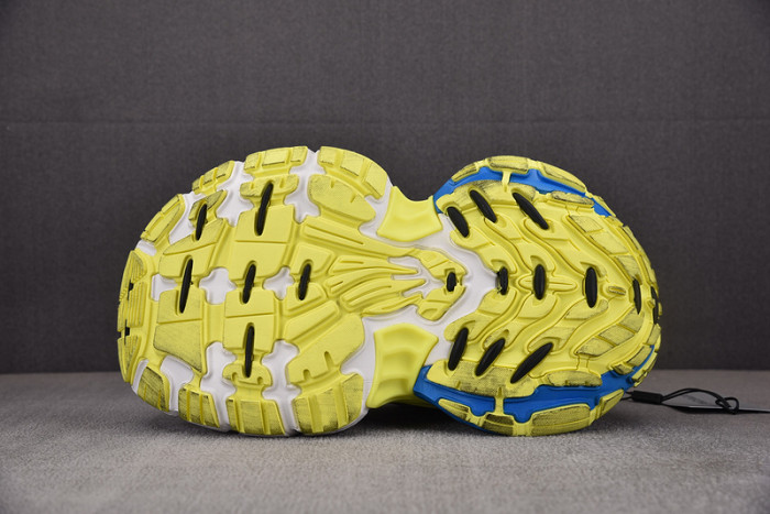 bl 10xl speed trainer sneaker