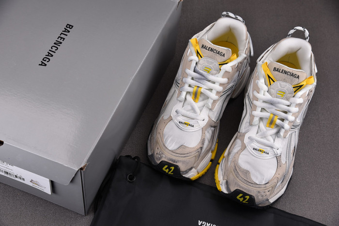 bl runner trainers sneakers