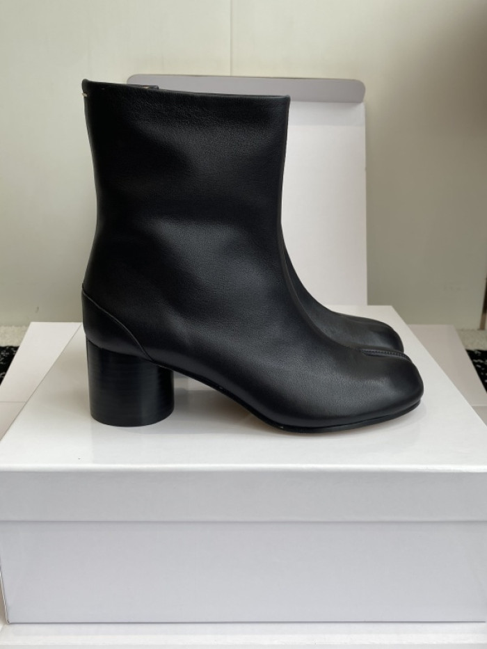 ma1s0n Marg*e1a boots