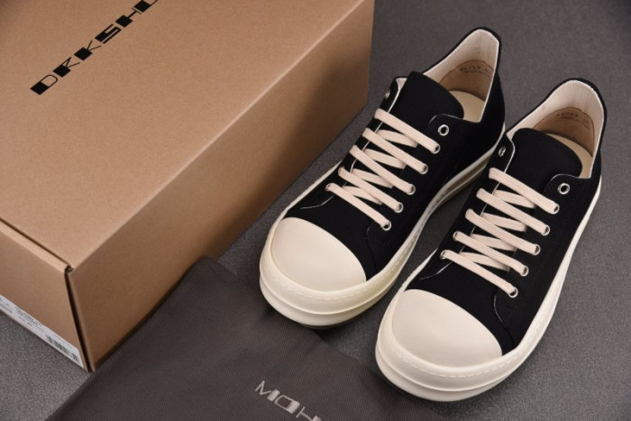 RICK OWENS black striped fabric