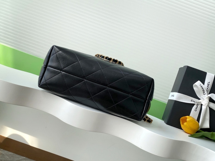 CHNEL BAG 33×28.5×10.5cm