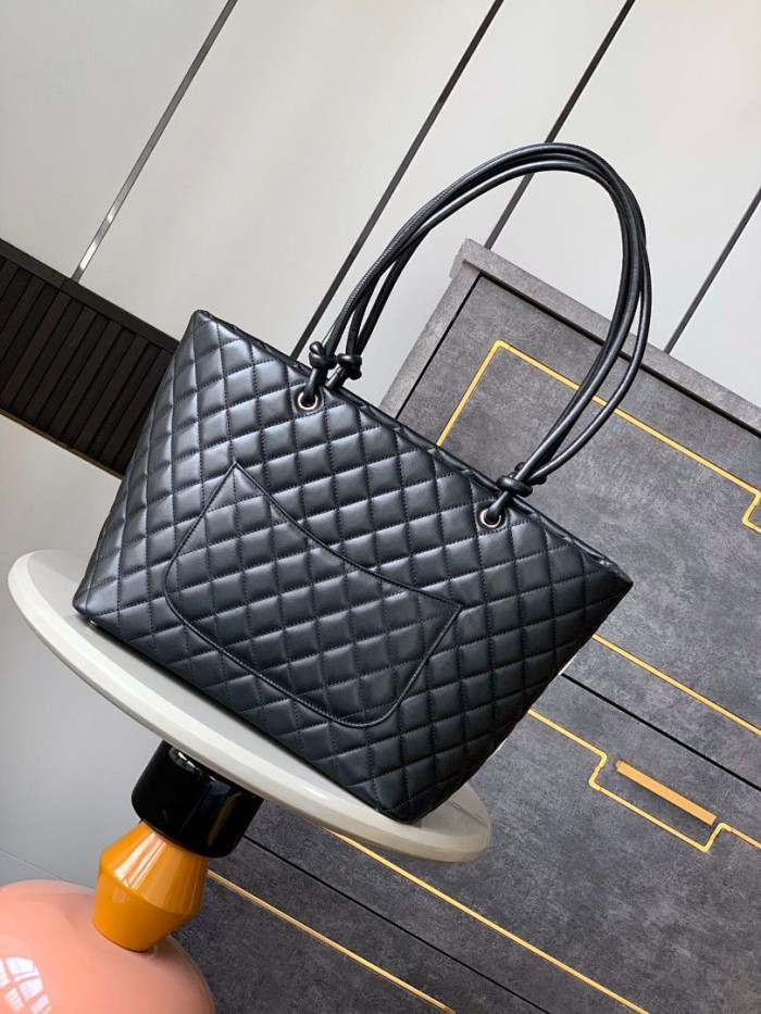 CHNEL BAG 30x25x15cm