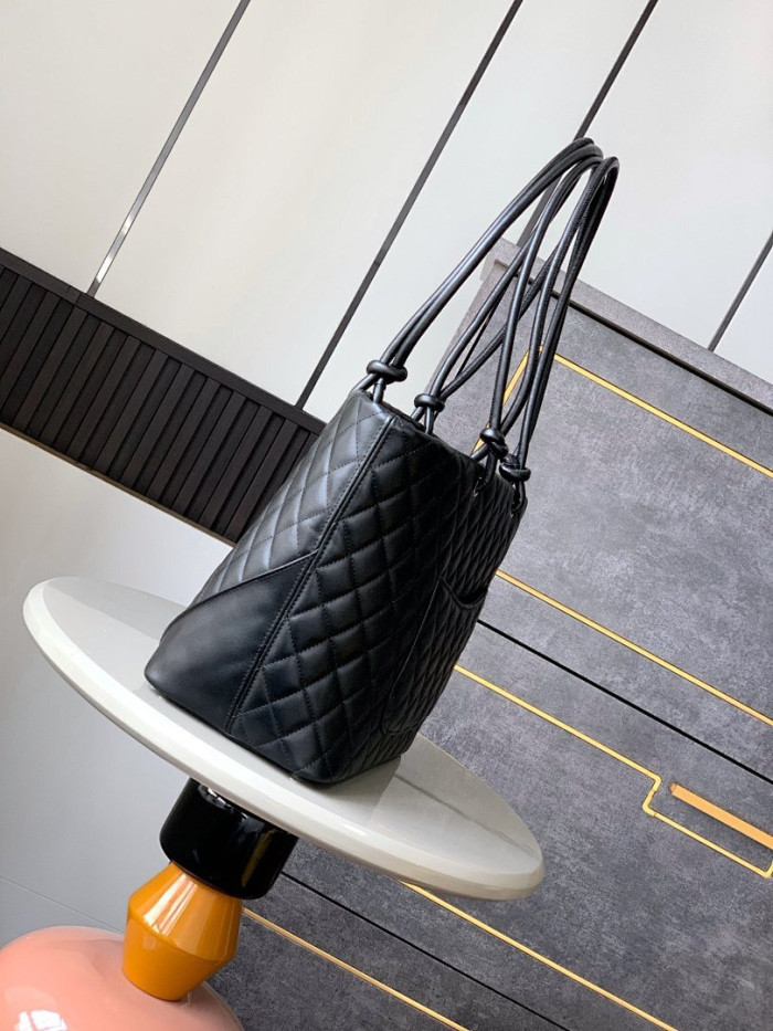 CHNEL BAG 30x25x15cm