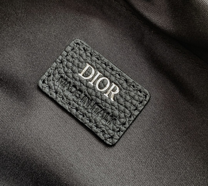 D1OR BAG 40x29.5x16cm