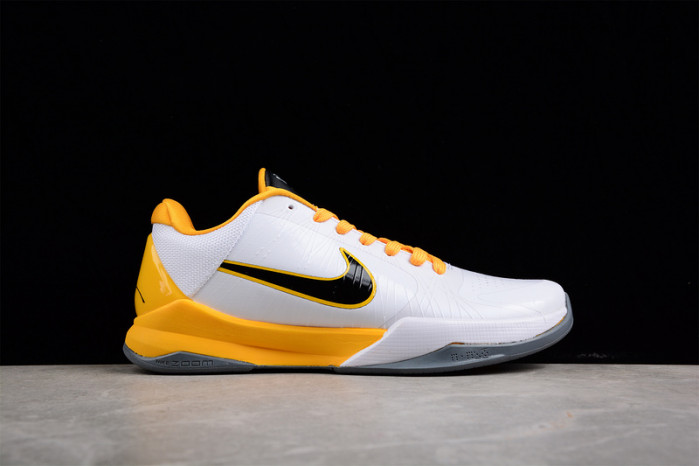 nike kobe zoom v summite white black yellow 386430 104