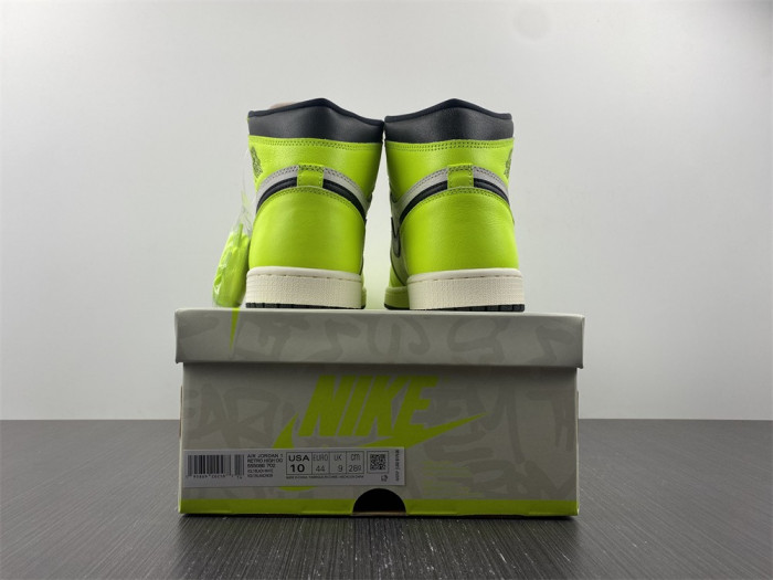 air jordan 1 high og "volt" 555088-702