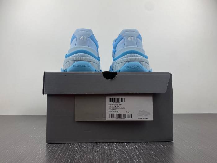 bl triple s trainers sneakers 710156 w3cu2 4045