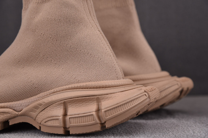 bl 3xl speed trainer sneakers sole