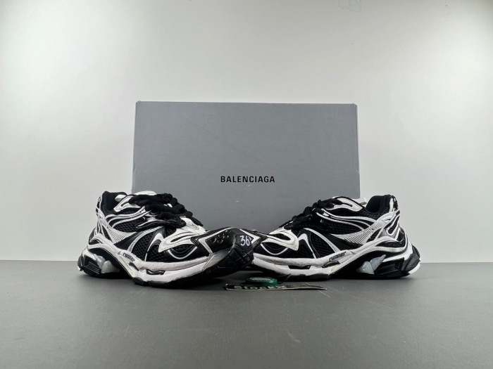 bl runner trainers sneakers