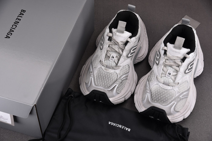 bl 10xl speed trainer sneaker