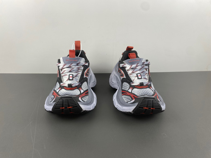 bl 10xl speed trainer sneaker