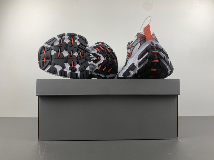 bl 10xl speed trainer sneaker