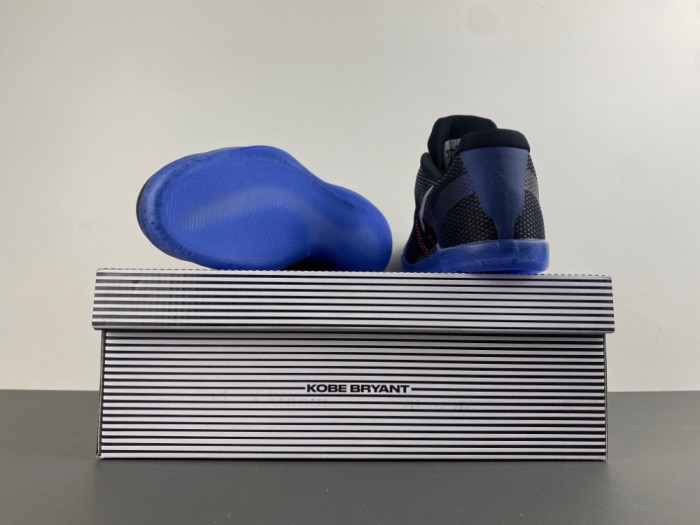 Nike Kobe 11 EM Low Invisibility Cloak 836183-005