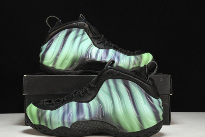 air foamposite one N0*Hern lights 840559- 001