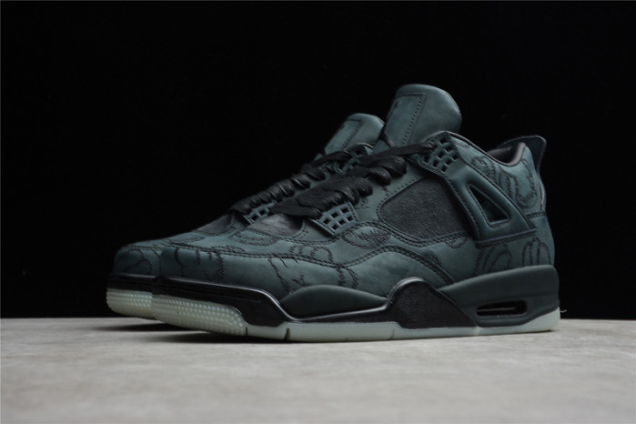 air jordan 4 retro kaws black 930155-001