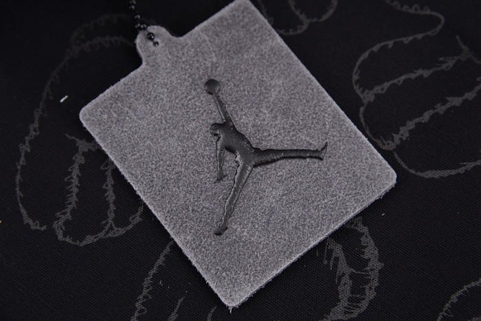 kaws x air jordan 4 grey 930155-003