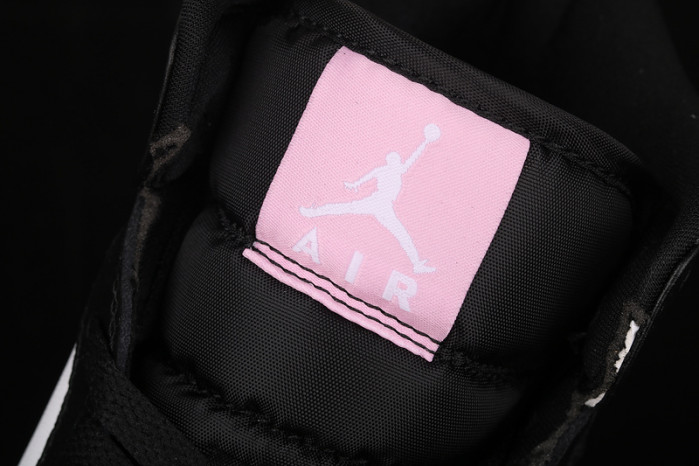 air jordan 1 mid white/light arctic pink-black 555112-103