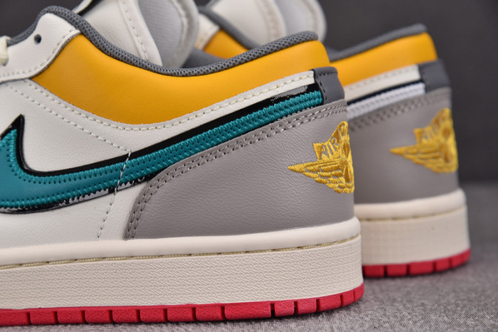 Air Jordan 1 Low Premium "Lace Toggle" HV4511-133