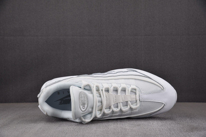 NIKE AIR MAX 95 ESSENTIAL WHITE GREY FOG CT1268-100