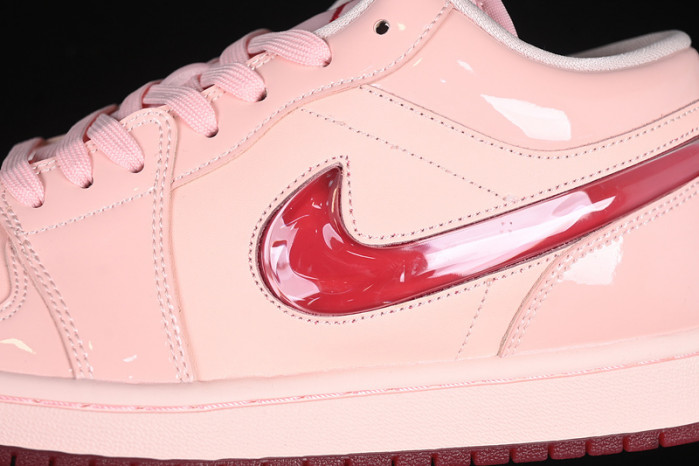 AIR JORDAN 1 LOW VALENTINE