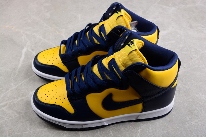 nike dunk high michigan cz8149-700
