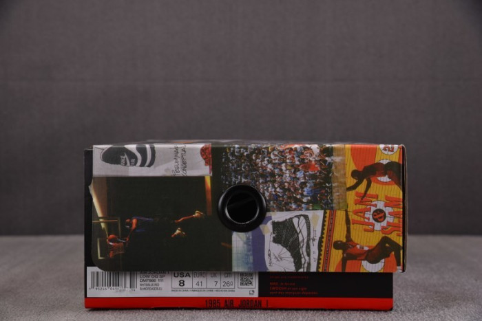 TRAVIS SCOTT X Un x Air Jordan 1 Retro Low OG UN DM7866-111