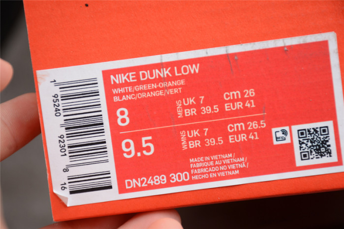 nike dunk low ny vs. ny dn2489-300