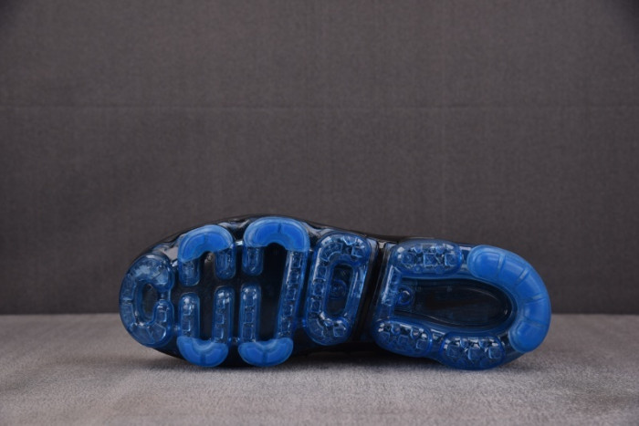 NIKE AIR VAPORMAX Plus DQ7626-001