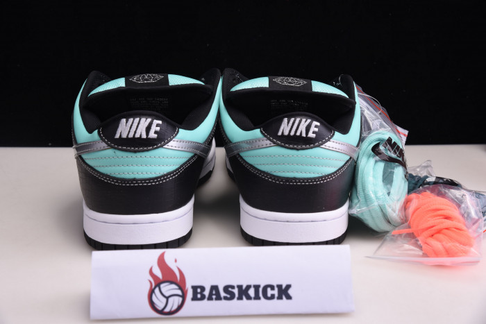 D1am0nd s*pply co. x dunk low pro sb 