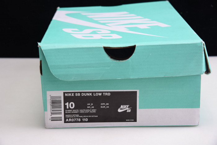 nike sb dunk low summit white wolf grey - ar0778-110