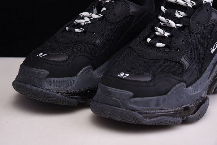 bl triple s trainers black sneakers h903p8082