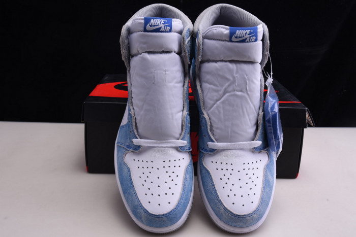 air jordan 1 high og hyper royal 555088-402