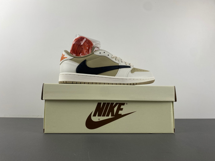 TRAVIS SCOTT X AIR JORDAN 1 LOW OG DZ4137-701