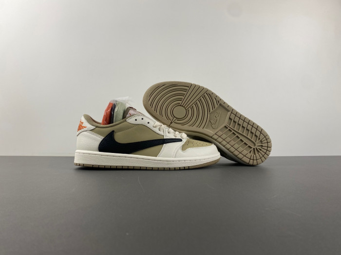 TRAVIS SCOTT X AIR JORDAN 1 LOW OG DZ4137-701