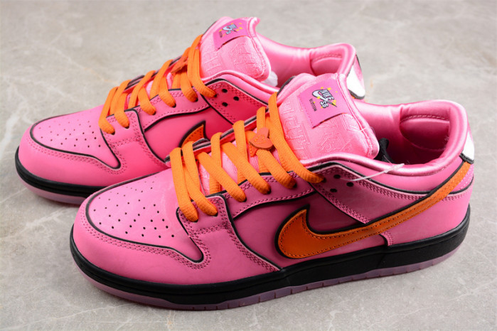 powerpuff girls x nike sb dunk low pro "blossom" fd2631-600