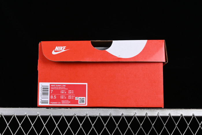 nike dunk low "pale ivory/oil green" fq6869-131