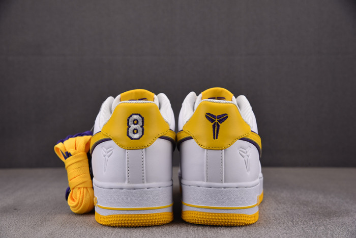 KOBE BRYANT NIKE AIR FORCE 1 LOW WHITE FZ1151-100