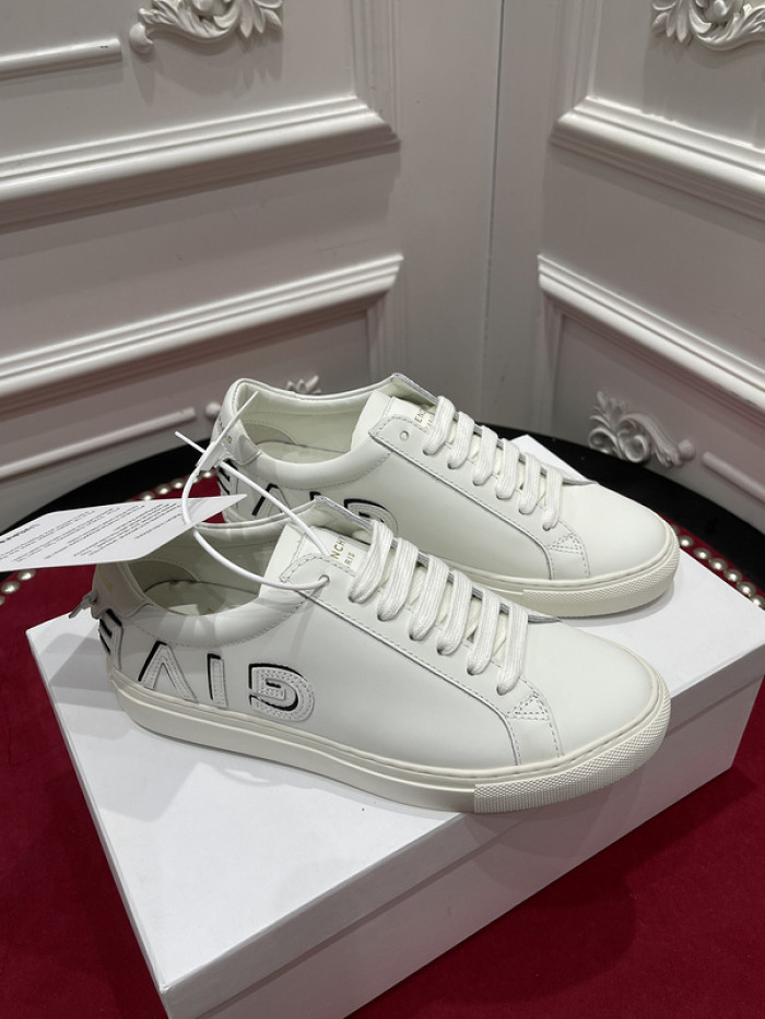 g1vency sneaker
