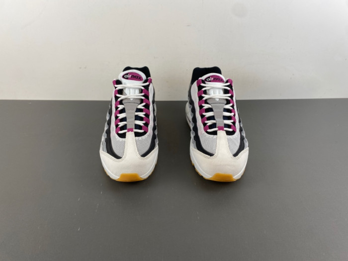 Nike Air Max Plus HF7545-100