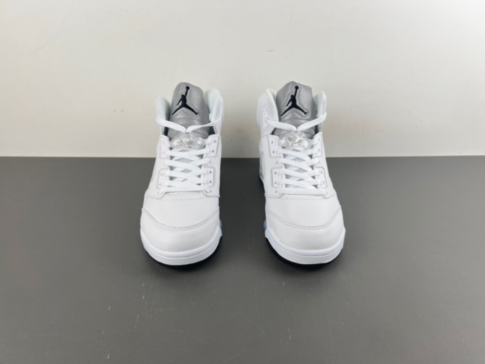 Jordan 5 Retro White Metallic (2026) - HQ7978-103