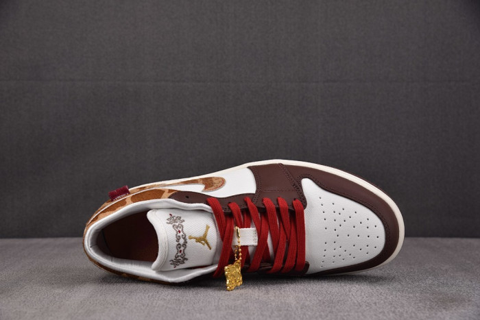 Air Jordan 1 Low SE Year of the Horse IQ5321-121