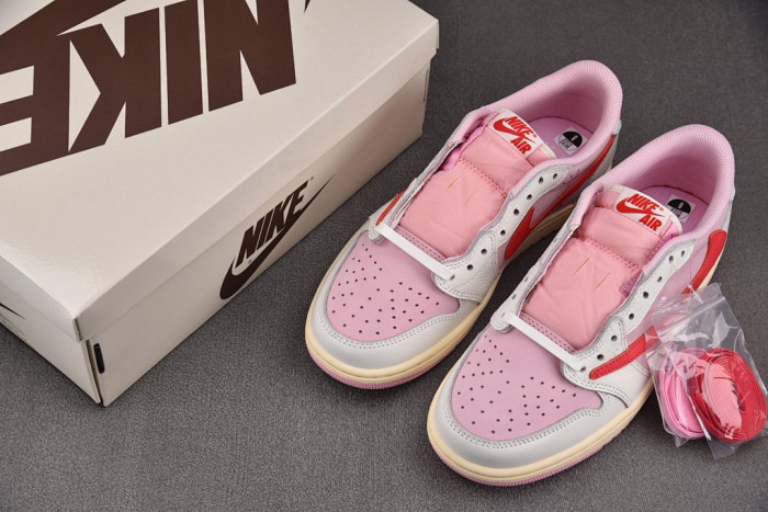 Air Jordan 1 Retro Low OG SP Travis Scott Shy Pink IQ7604-101