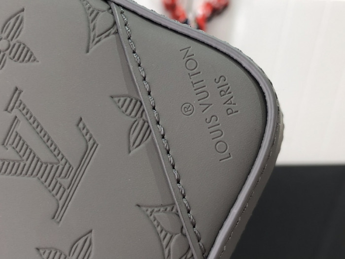 LU VI BAG 26x18.5x5cm