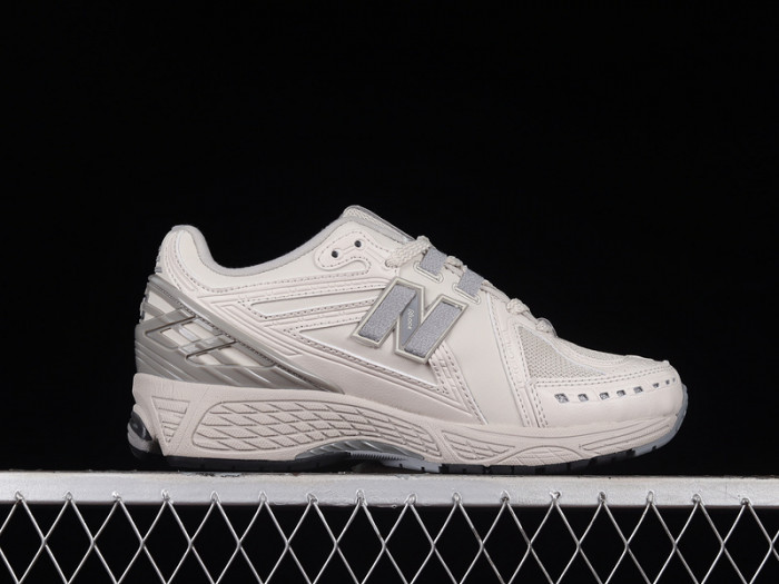 new balance 1906r moonbeam rain cloud m1906rd