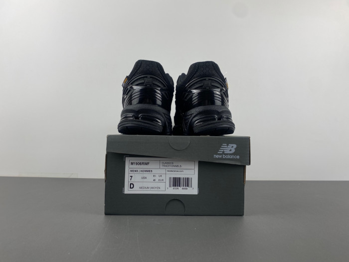 NEW BALANCE 1906R CORDURA BLACK MAGNET M1906RWF