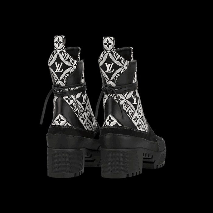 lu vi laurente platform desert boot