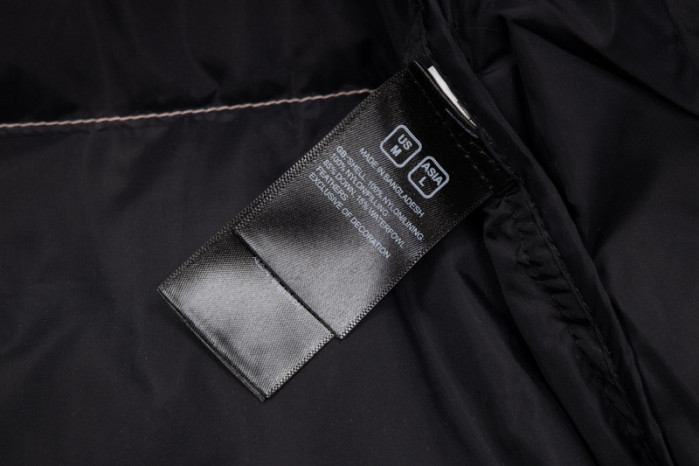 the n0r*h Fa*e 1996 p112004212