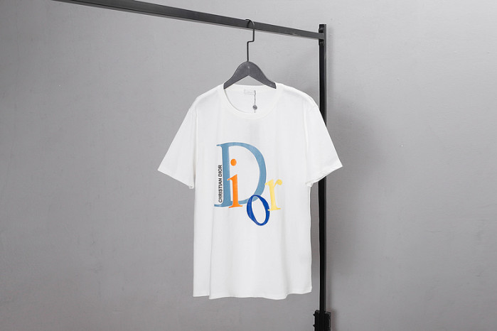 d1or t-shirt